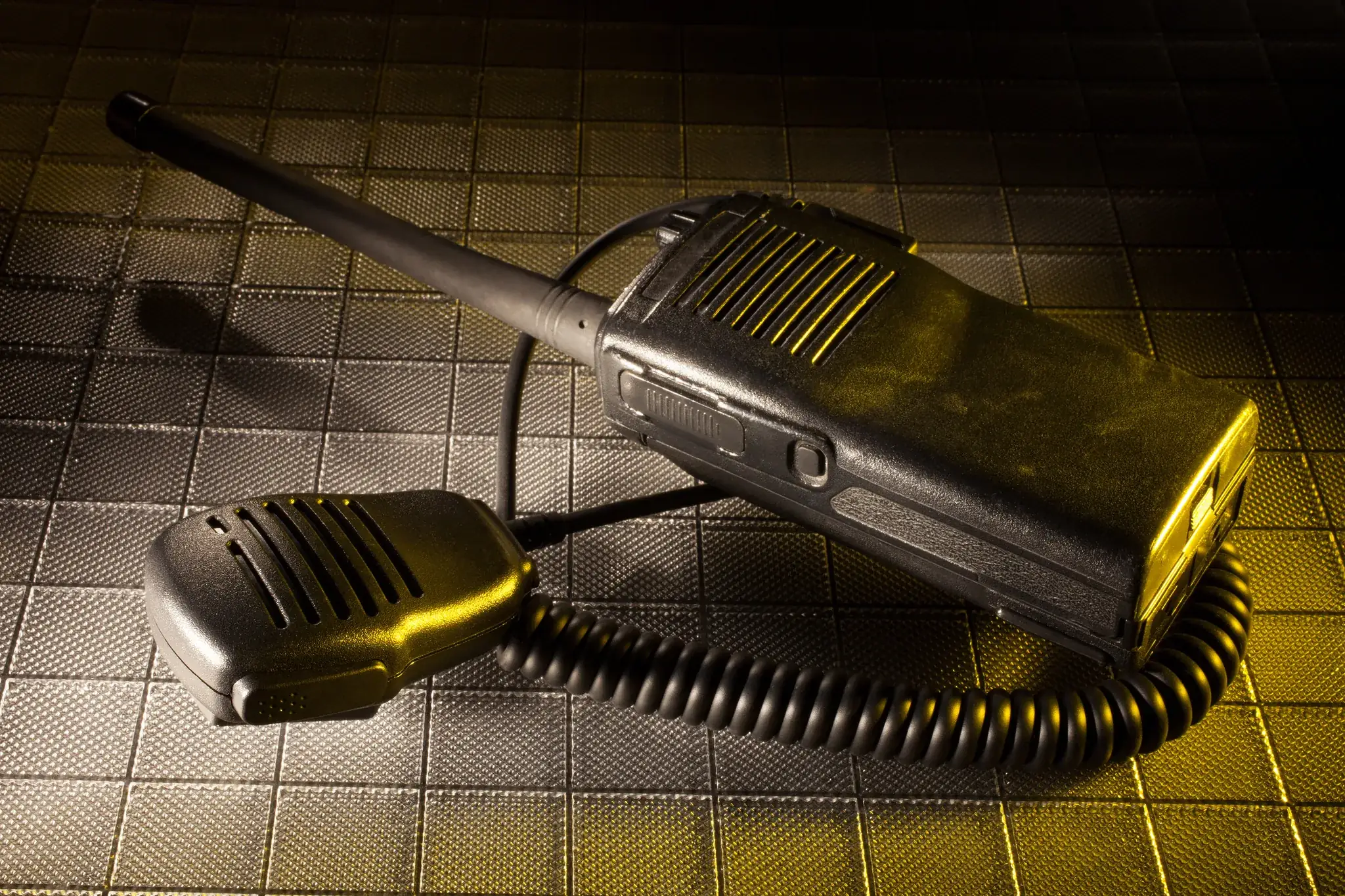 Operations and tracking tools — internal location tracking and communication devices