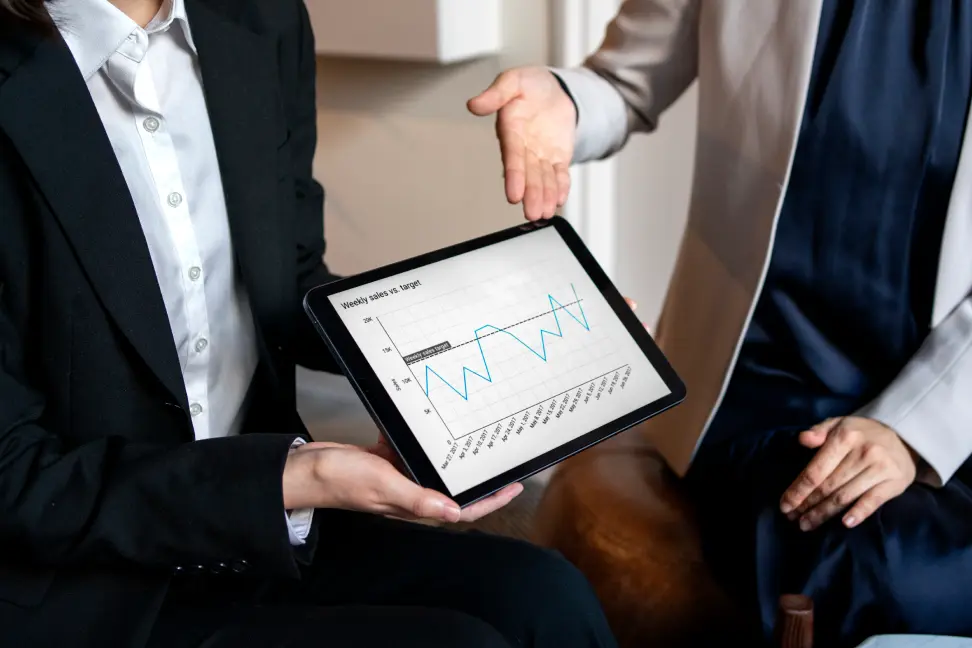 Real-Time Supply Chain Analytics