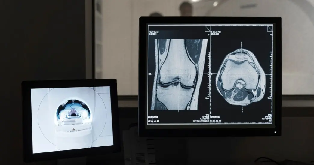 What is Custom DICOM Web Programming
